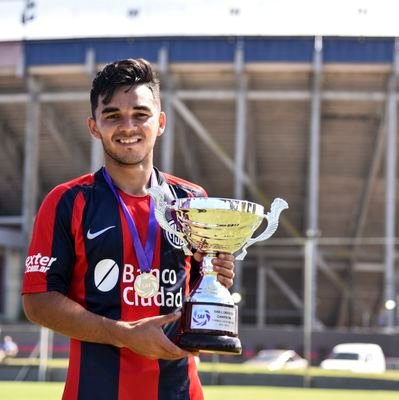 Alejandro Molina, defensor de la categoría 1997, jugará la próxima temporada junto a Gonzalo Berterame en Gimnasia de Mendoza. 

¡Éxitos Chaco! 💪⚽