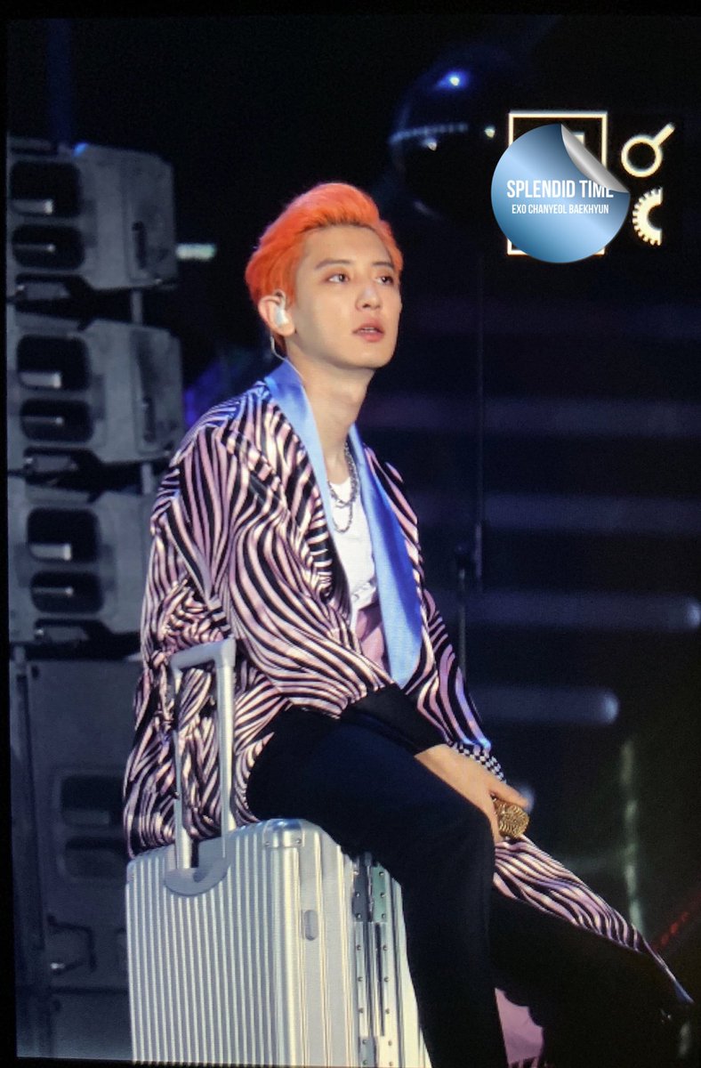 6104time's tweet photo. 프리뷰는 못 잘 찍었어요... 죄송합니다 190811 EXplOration in HK #Chanyeol #찬열 #チャンヨル https://t.co/GOPk5xlNSG