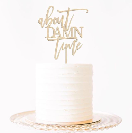 WeddingWireCA's tweet photo. About damn time ✨🍰 See other unique wedding cake toppers we love here: https://t.co/zgkPBs34jb {Birch Bar and Co.} https://t.co/8ZvHFzUtPV