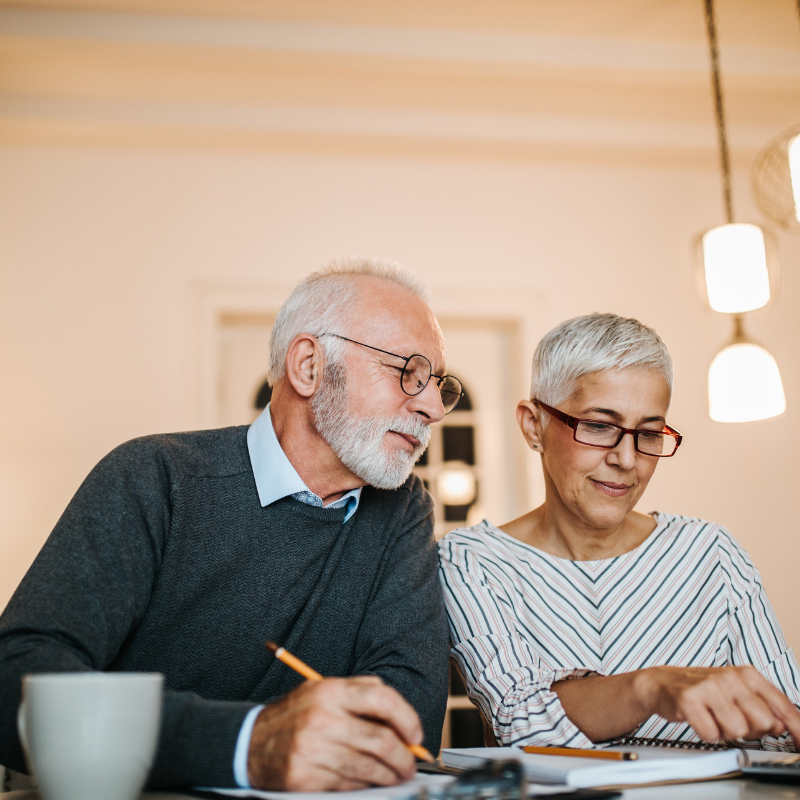 RyanBar59457019's tweet photo. Here are some essential tips to help you save money during retirement 💰💰💰 https://t.co/nZXxea4ace. 
-
-
-
-
-
#ryanbarber #financialgroup #VantagePointe #betterwithbarber https://t.co/SQSuE70pRE
