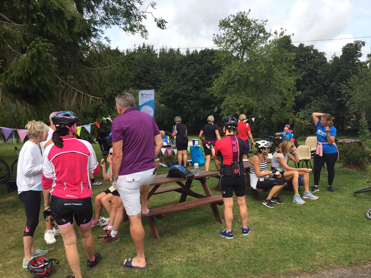 KentMarshals's tweet photo. A successful day for #DivasOnWheels in support of @PilgrimsHospice today. The rain just about held off long enough! https://t.co/K1hmgTJsC2