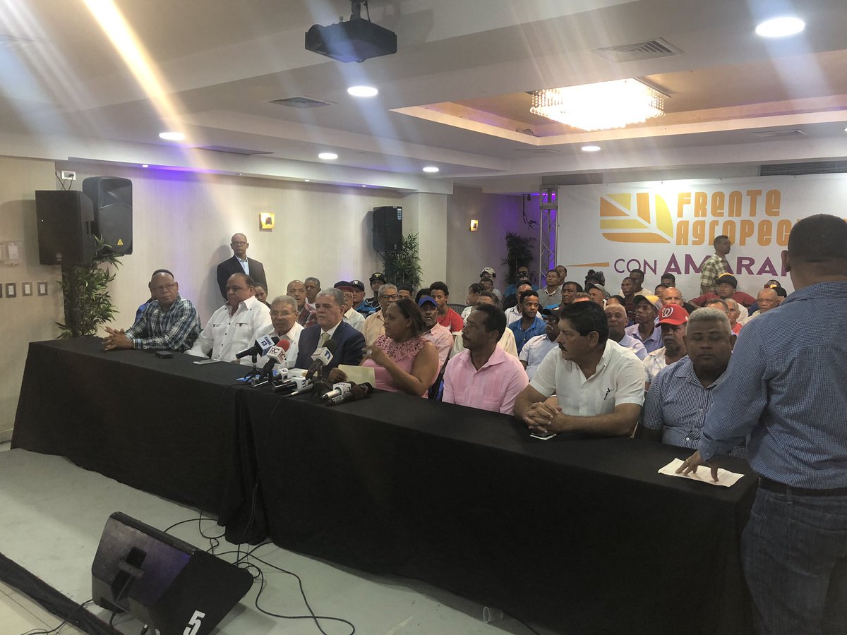 Muchos prometen una serie de infraestructuras o cosas que no sabemos cómo y con qué lo van a realizar. #AmaranteFuturoDelCampo