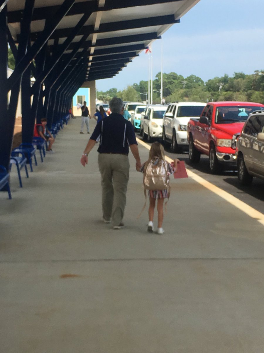 GulfShoresBOE's tweet photo. Great photo of Dr. Akin on the first day of school from Jen.
#makewaves #finsfirstday #firstdayever https://t.co/rTBGPsJbH7