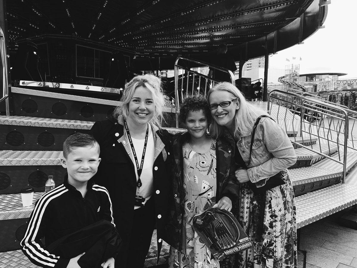 ELGreen93's tweet photo. Lovely to bump into The Sodergren’s at @MediaCityUK’s #SummerWeekender... not quite sure about my post-waltzer look though #windswept https://t.co/cownMQTGuX