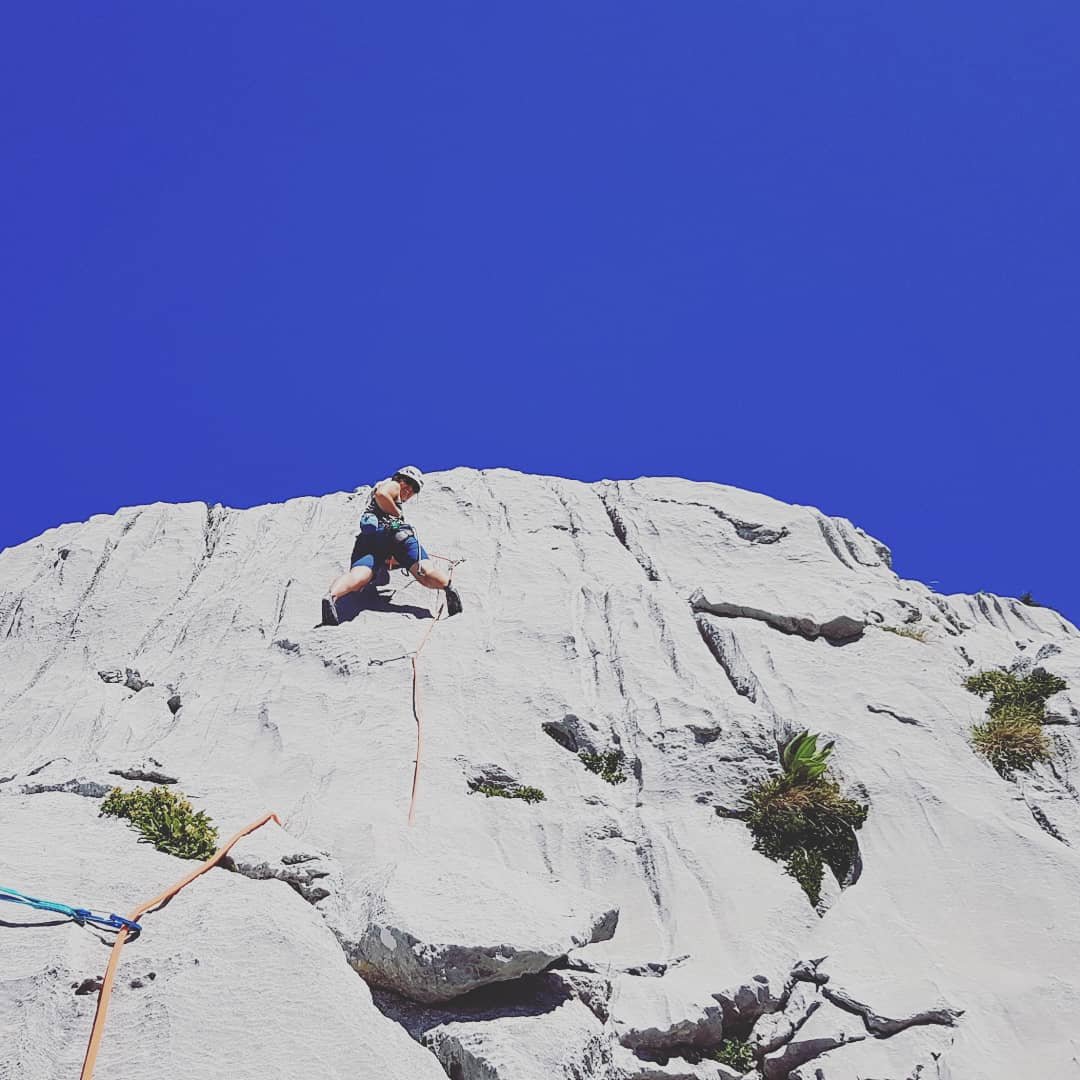 OranjeBergsport's tweet photo. Birthday rock climbing with @AllbutEssential in the Aravis. New venue for us both in the sunshine and a change from the big stuff :-) #sidecountry #inthealps #instructorsdayoff @MONTANEuk https://t.co/yJWXPnoWUU