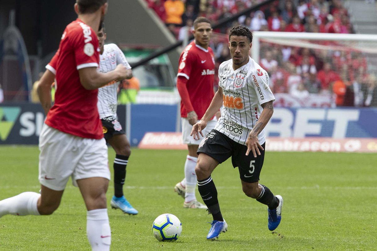 SudamericanaBR's tweet photo. ⚽🏆 Fora de casa, o @Corinthians empatou por 0-0 com o @SCInternacional, pela 14ª rodada do @Brasileirao.
🔜 O Timão fará clássico brasileiro com o #Fuminense pelas quartas de final da #SulAmericana , nos dias 22 (casa) e 29 (fora) de agosto.
📸 Daniel Augusto Jr. https://t.co/hS9izsEri3