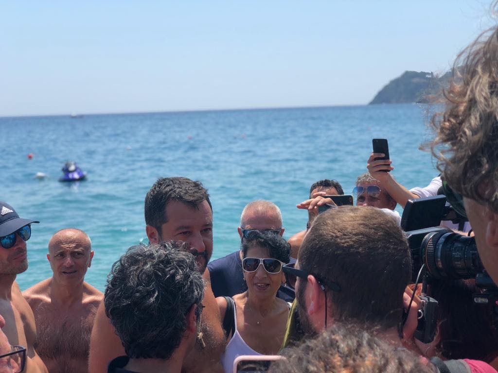 Matteo Salvini tweet media