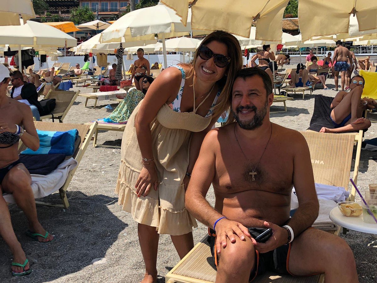 Matteo Salvini tweet media