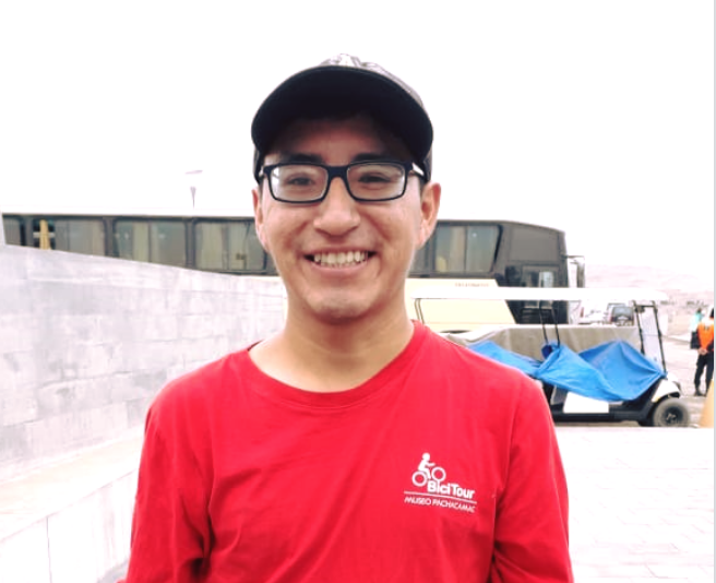 theESCALA's tweet photo. An update from our #BiciTour Pachacamac project:
We want to congratulate Renzo Perez, of the BiciTour team, who has just graduated in #Tourism and Hotel Management!!! ๐ต๐ช๐
#BuildFuturesSavePasts https://t.co/9gzXaAmpgk