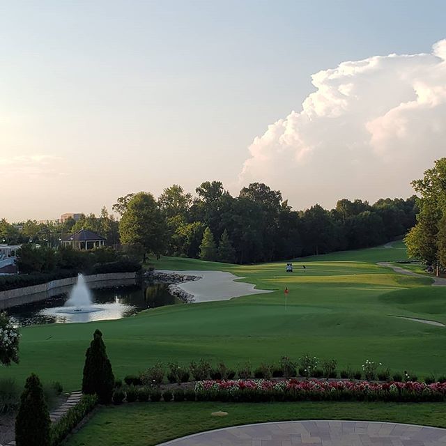 AnotherRangeRat's tweet image. Perfect day out at one of the most #beautiful and enjoyable courses around #charlotte  @ballantynehotel #golfcharlotte ift.tt/2ZNTBM5