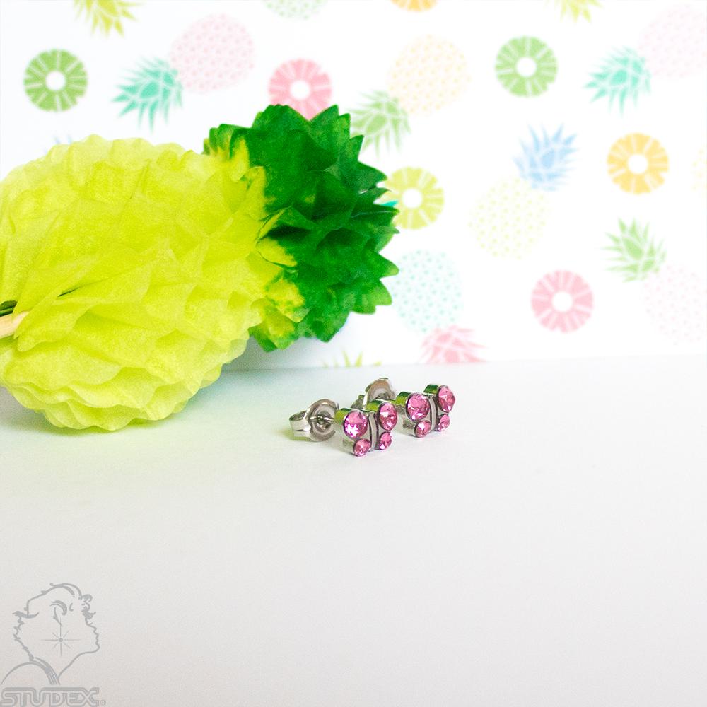 StudexHungary's tweet image. Játssz velünk és nyerd meg akár ezt a fülbevalót sok más klassz Studed ajándék mellett! 
Részeletek: fullyukasztas.info/nyari-szunet-a…

#StudexNyariSzunet #SensitiveForKids  ⁠#studex #fülbelövés #füllyukasztás #fülbevaló #nyárihangulat #nyereményjáték #pillangó #summer #summervibes