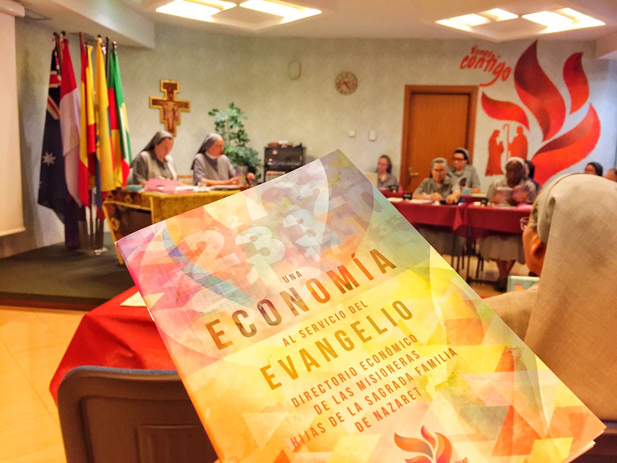 Hoy desde ntro #XXIIcapítuloGeneral reflexionamos sobre la sostenibilidad de ntras obras y sobre la importancia de una economía solidaria que permita nuevas presencias misioneras! Siempre evangélicas, siempre audaces ...porque el bien es difusivo! #VamosContigo a todo el mundo!