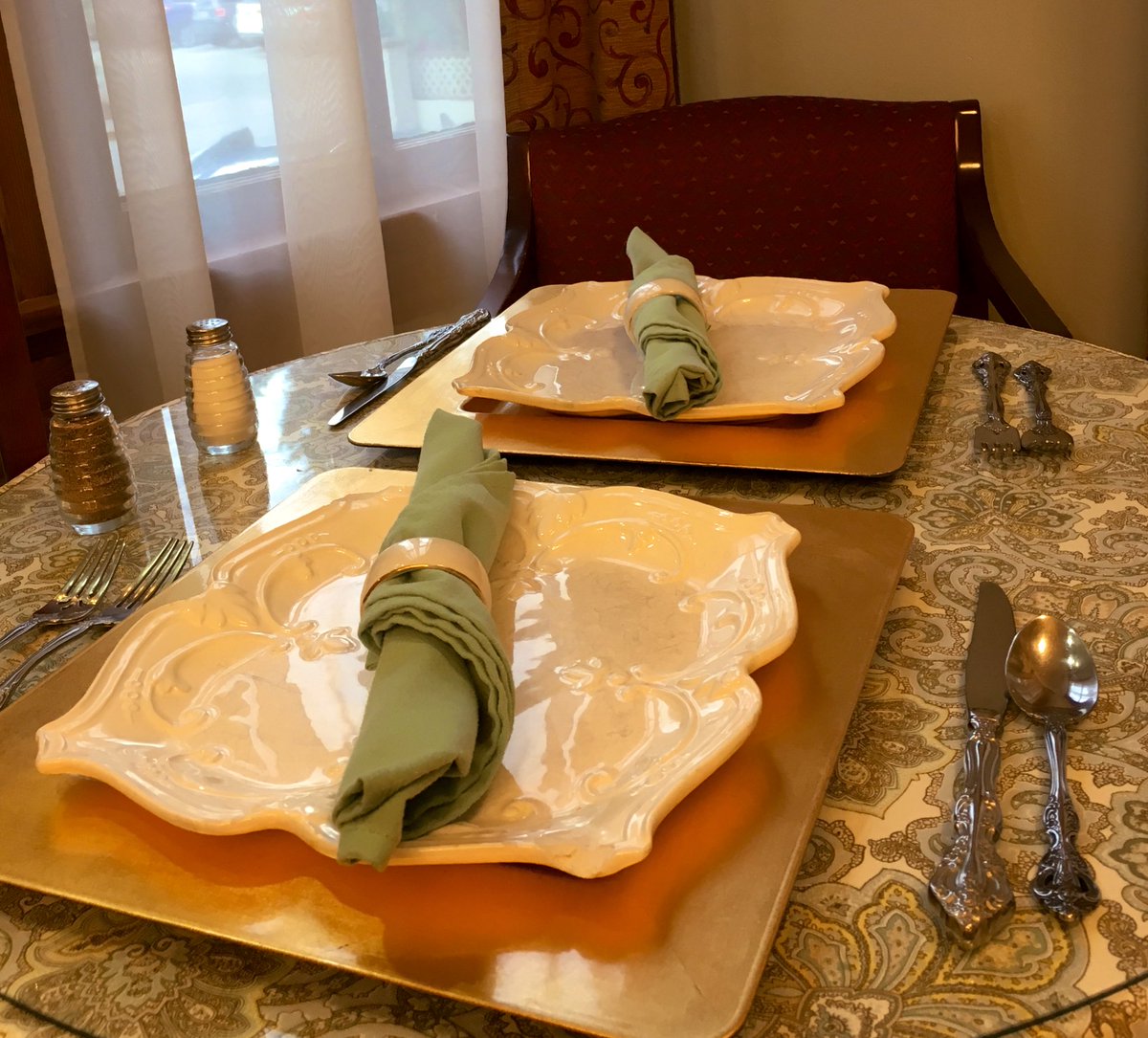 peacenplentyinn's tweet photo. It’s a beautiful day for a delicious breakfast and great service @ Peace&Plenty Inn Bed & Breakfast in the heart of downtown St Augustine Florida!#staugustine #floridagetaways #bedandbreakfast #bookdirect #bookdirectandsave #historicinnsofstaugustine #romanticinns #staugustinefl https://t.co/zFBO8iagCC