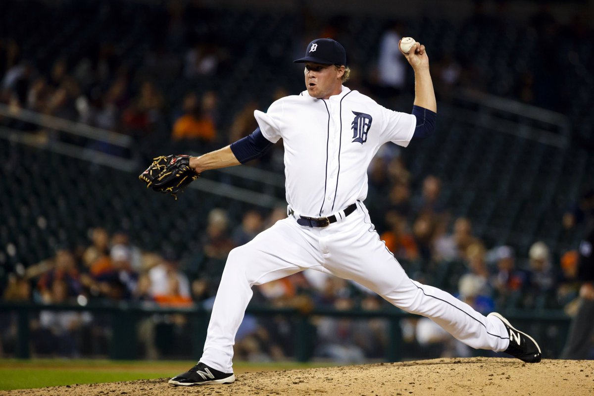 mlbtraderumors's tweet photo. Yankees Select Brady Lail And Joe Mantiply https://t.co/ZH1Ww4KdVT https://t.co/Vw05P58n2o