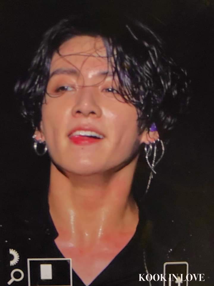 Hiiii S Tweet Wet Long Hair Jungkook L Can T Bare It