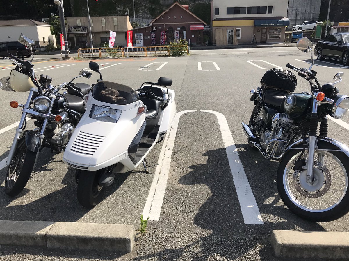 mikiji_13's tweet image. 昨日、今日と前職の先輩とツーリングで京都の海へ行きました^_^
海は広く、自分の悩みは小さく感じました^_^
初めて行く場所は刺激があります!
波は荒波でしたが、楽しめました!
人生の涙に乗れるように明日からもがんばる😊
#JavaScript
#Ruby_on_Rails
#TECH_EXPERT
#テックエキスパート