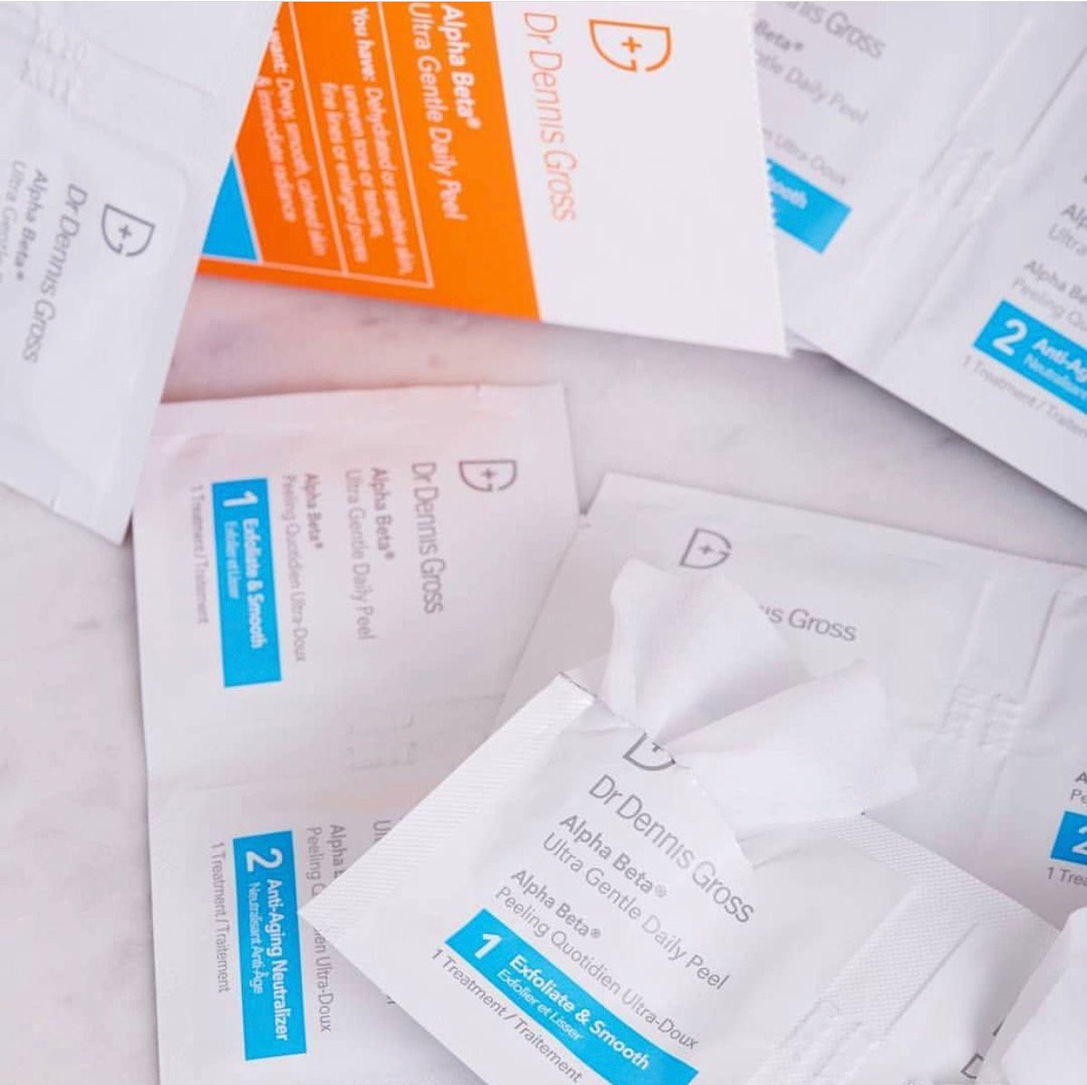 AnushkaSpa's tweet photo. If there ever was a Sunday to truly prepare for a hectic Monday…this is our-go-to-cure-all
.
.
.
Dr. Dennis Gross Alpha Beta Ultra Gentle Daily Peel.
.
.
@DrDennisGross @rosemarysquare @AnushkaSpa 
.
.
#drdennisgross #skincare #skincareproducts #skincareroutine #skincaretips https://t.co/UdqmfrNJXl