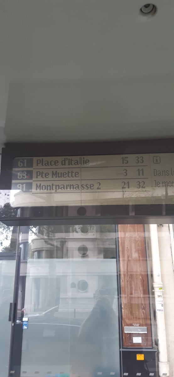 jattendslebus's tweet photo. Pont d'Austerlitz – Quai de la Râpée 
Ligne 61 dans 15 minutes, ligne 91 dans 21 https://t.co/nQRqQrdVOs
