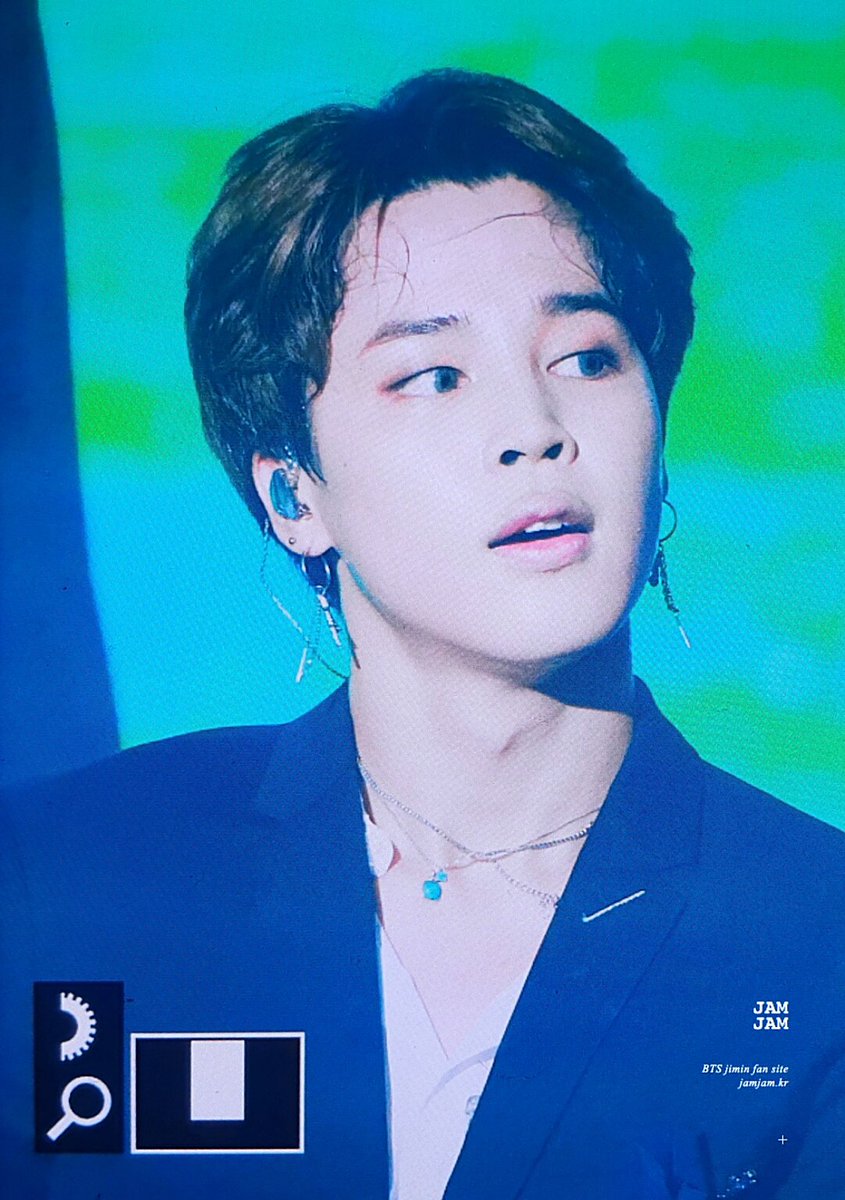parkjamjam_kr's tweet photo. 190811 롯데 패밀리콘서트 #JIMIN #지민 내새꾸... 오랜만이야 https://t.co/wc6NNAortQ