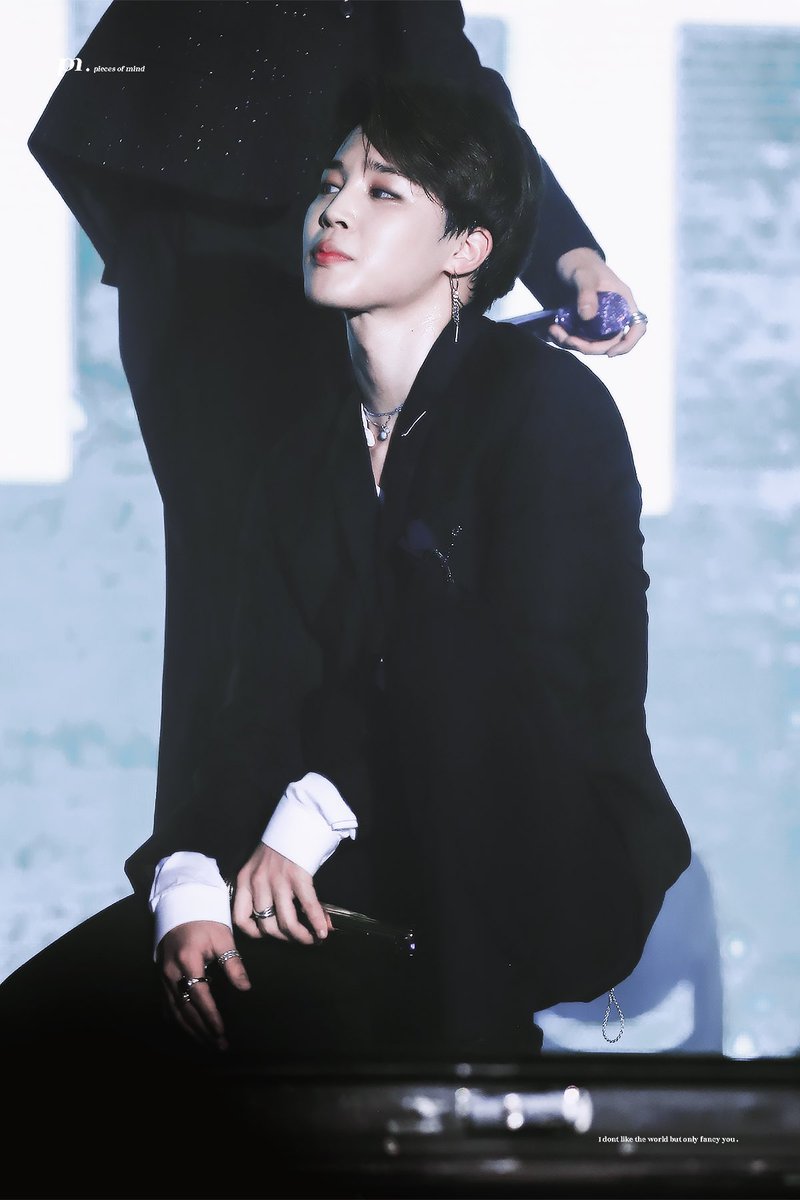 piecesofmind_jm's tweet photo. #JIMIN #지민  @BTS_twt 190811 https://t.co/djldJvr5h4