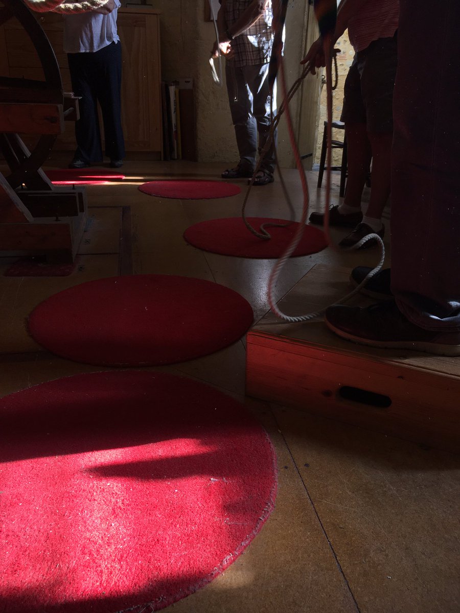 KingstonRingers's tweet photo. 10 for morning service ringing today @AllSaintsK so lots of #callchanges On 8 and 10 and #plainhunt on 7, concentrating on good striking for all. Sounded good! And lovely sunshine too, casting nice light in the ringing chamber #BellRinging https://t.co/rKGdU0tpar