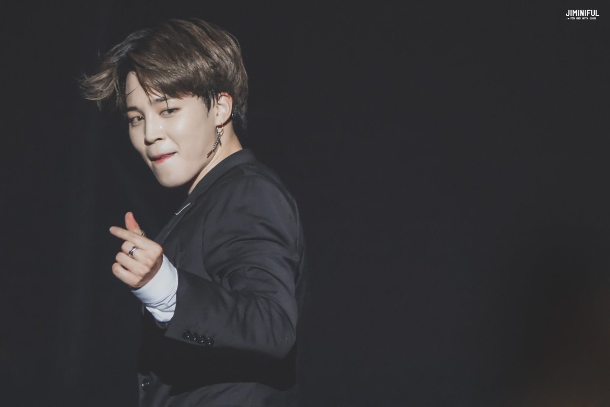 JimINPic95's tweet photo. Omo! He's so lovely 😍❤️
#JiminToday
#JIMIN
#JiminYouarePerfect
#JiminWeMissYou
#JimInNews
#JIMINfaceofKpop https://t.co/0jujkvcyno