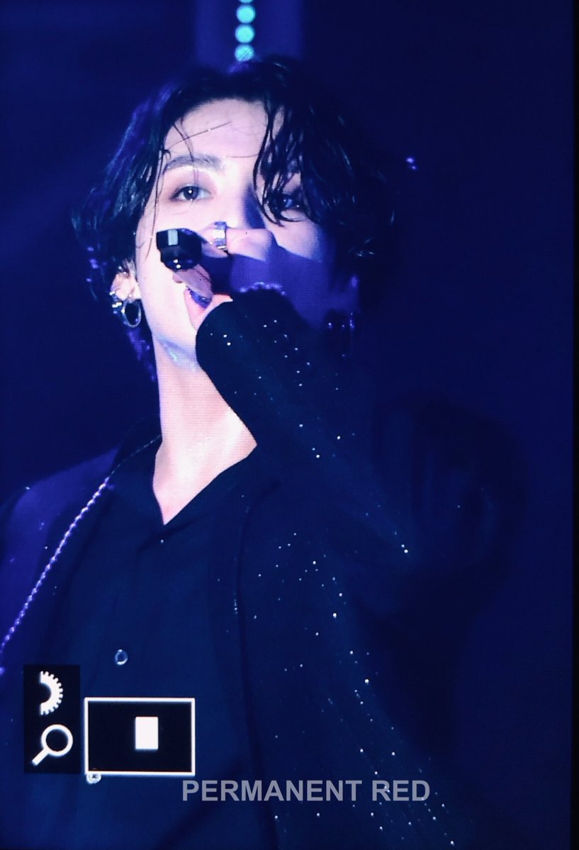 PERMANENT__RED's tweet photo. 190811 롯데패밀리콘서트
#방탄소년단 #BTS #정국 #JUNGKOOK https://t.co/k3eKnOuC6W
