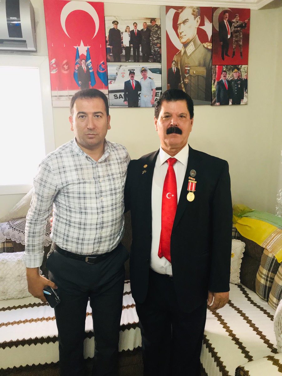 Gazi İsmet Kaya’yı Ziyaretimiz. Misafirperverliği için teşekkür ederiz. Sağlık ve huzur içinde bir ömür dileriz.
<a href="/ailevecalisma/">Cshabakanligi</a> <a href="/sehit_gazi/">Birileri Can Verir Yurdu Yaşatmak İçin</a> @AileveToplumHGM @muglaacsh <a href="/MilasHizmet/">Milas Sosyal Hizmet Merkezi Müdürlüğü</a>