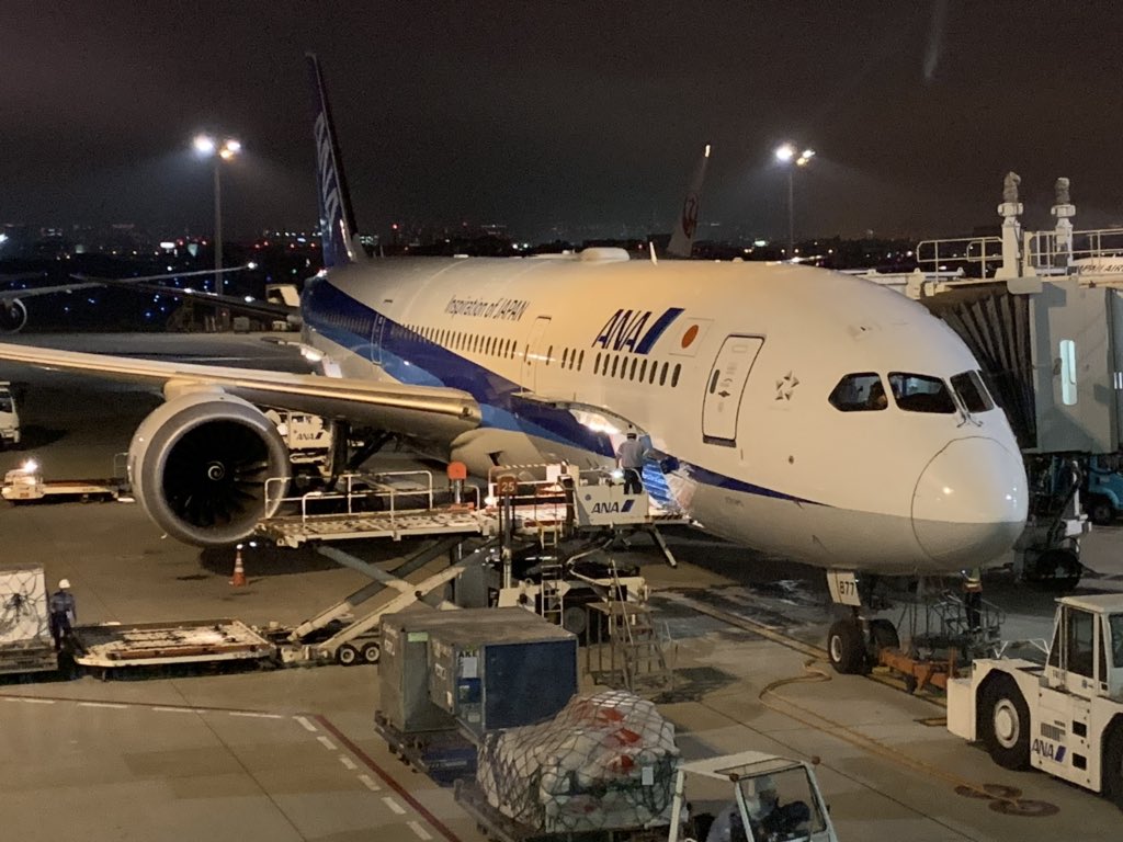 kuroboshi_ana1's tweet photo. クアラルンプールから戻ってきたばかりのJA877Aに乗って、クアラルンプールへ行ってきます✈️🇲🇾
NH885 HND→KUL
機種:B787-9
レジ:JA877A
座席:9K
#みんな大好きana
#nh885
#ja877a https://t.co/QD4A8re9gD