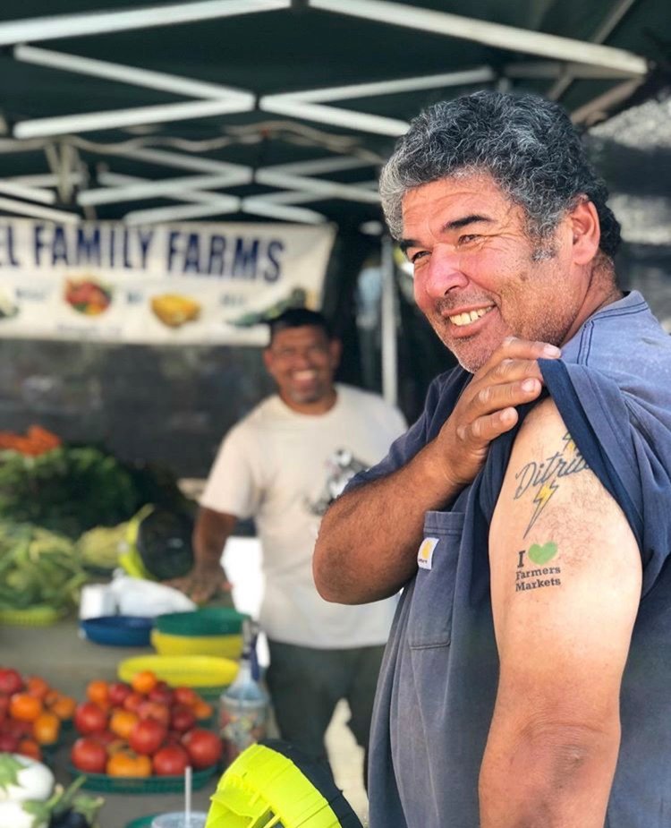 FMCorg's tweet photo. Once again, thanks so much everyone and please continue to post and share all the lovely things happening at markets around the country, and of course all the reasons #WhyFarmersMarkets! We'll be continuing the celebration with our #LoveMyMarket campaign through August as well! https://t.co/HzTA8EtQUX
