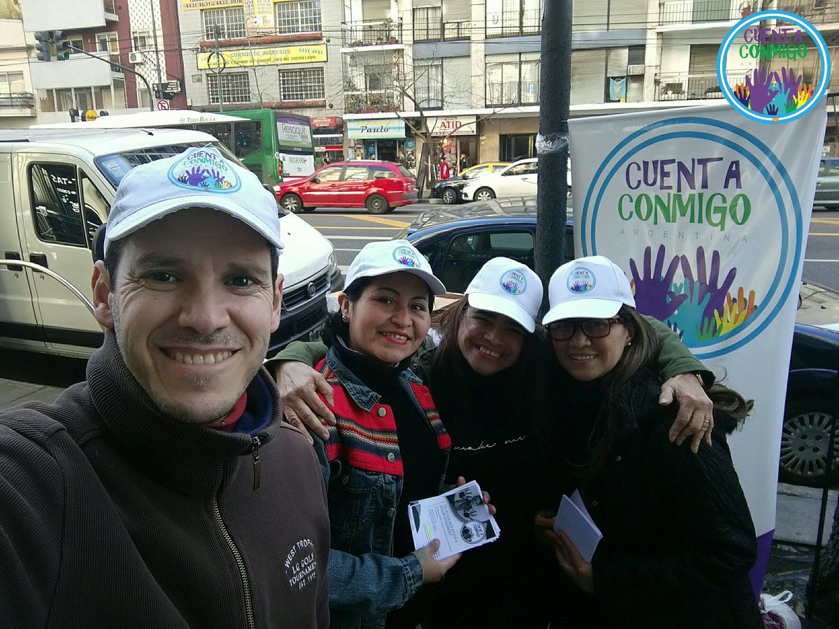 rodolf_guajardo's tweet photo. Greetings from Argentina 🇺🇸🇬🇧
Saludos desde Argentina 🇦🇷🇪🇸
Beijos da Argentina 🇧🇷🇵🇹
#RodolfoGuajardo #rodolfoentrepreneur
#ngos #leadres #cuentaconmigoong https://t.co/y9wpmBIRKq