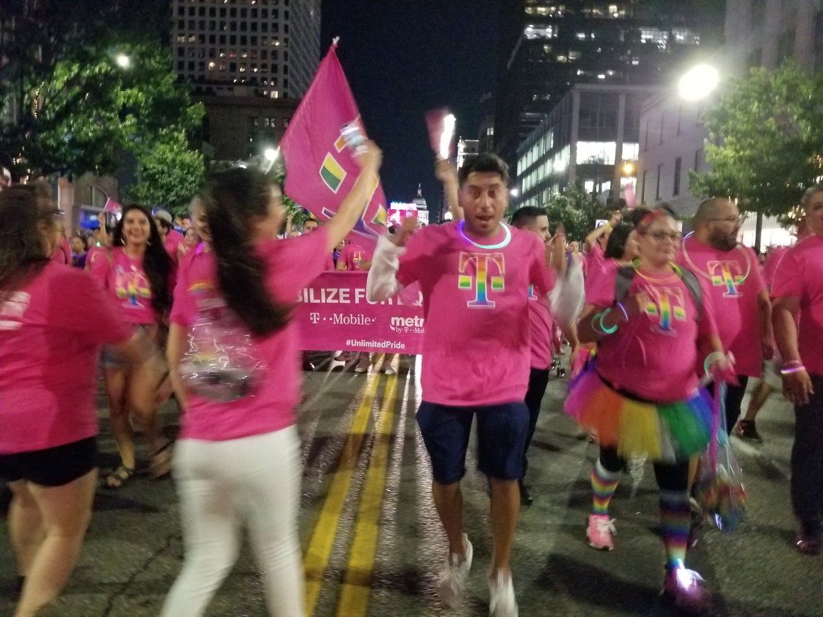shohrehdirect's tweet photo. Thank you team for showing up proud at Austin Pride supporting the front line. We had such fun! #BeYou #PRIDEAustin #TMobile @cjgreentx @Dsolano1023 @Wesley_DelValle @SeattleBritt https://t.co/GCvddRVSnn