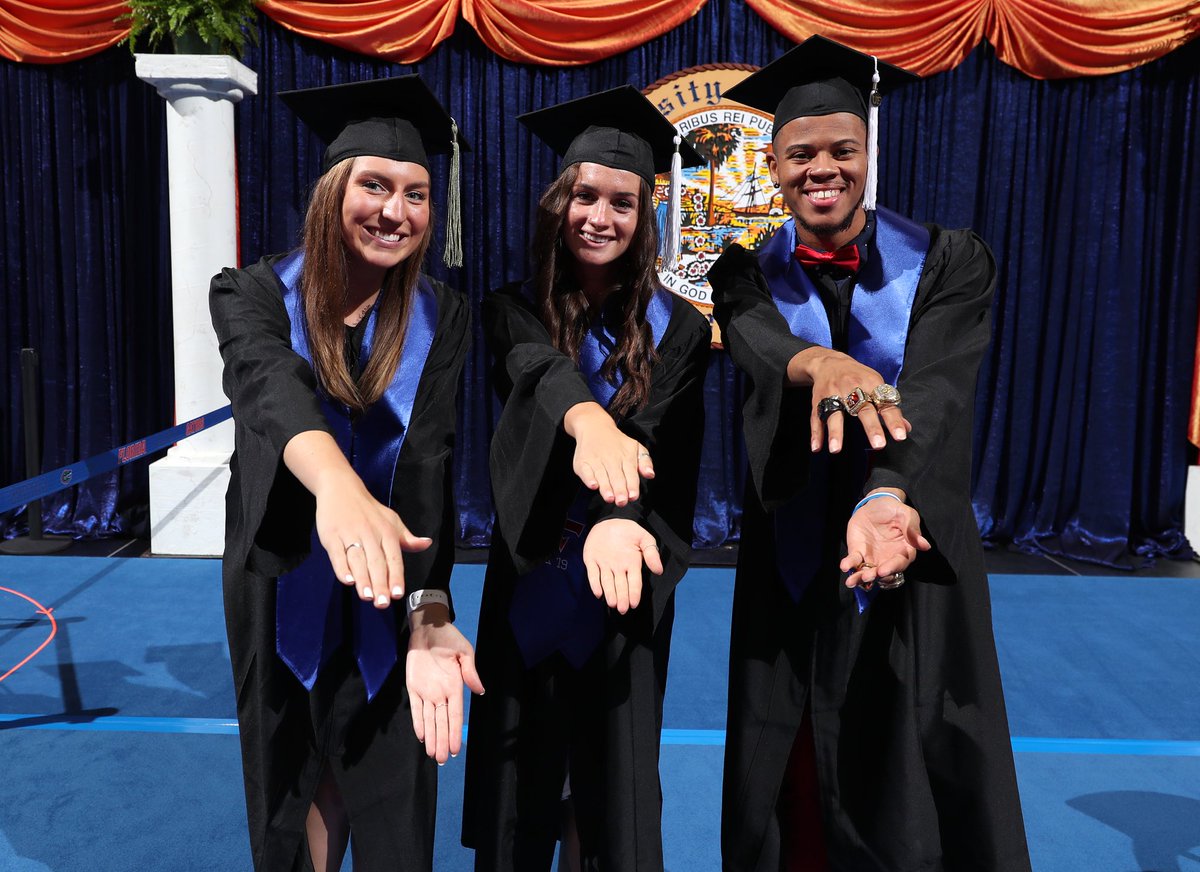 GatorsTF's tweet photo. Congrats to our 8️⃣ summer graduates!

@dltiernan, @_lauren_kb, and @KyrenHollis5 were among those who walked at #UFGrad 🎓

#GoGators 🐊 #GatorsAlways https://t.co/2YViln5qrG
