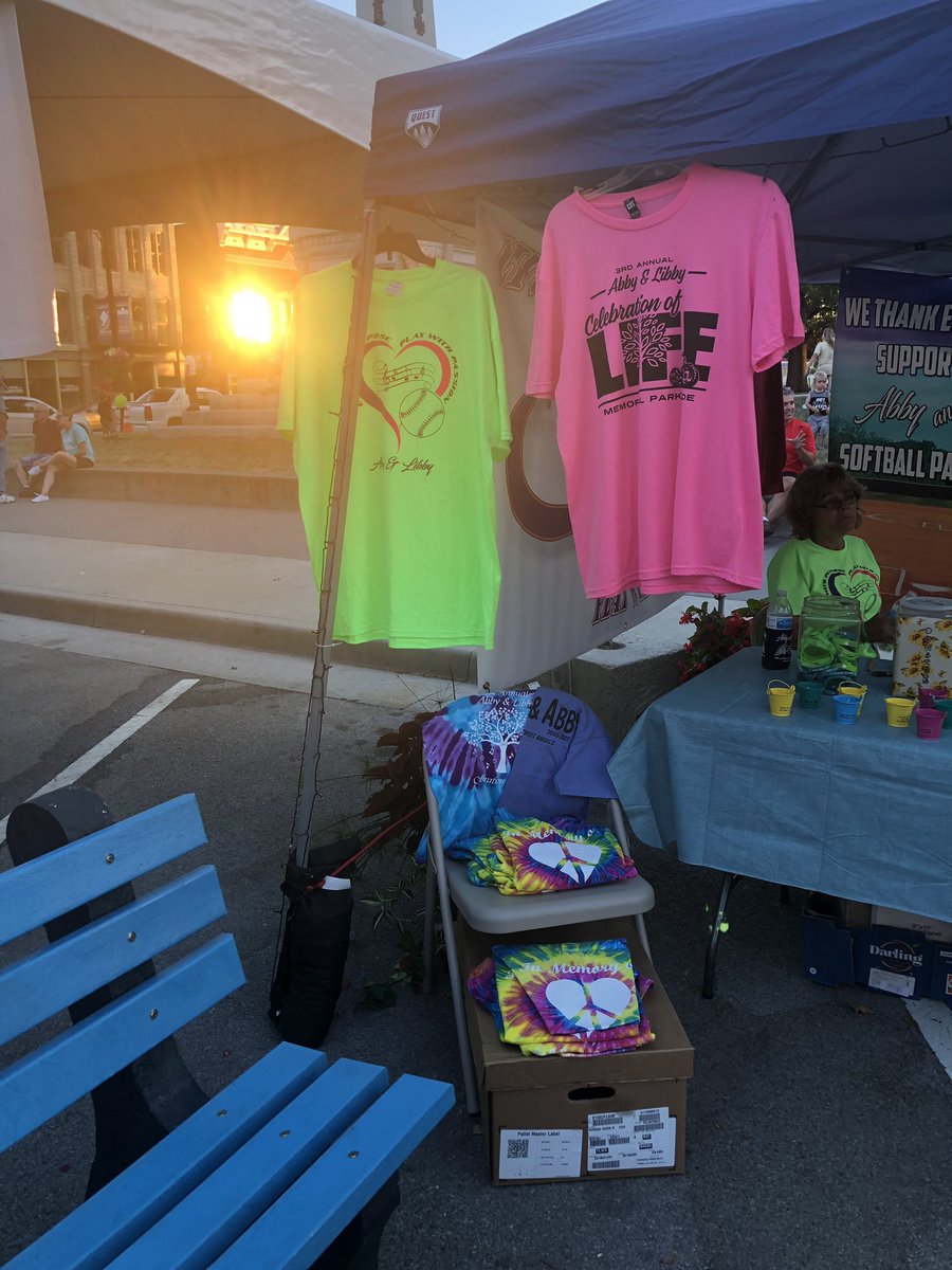 libertyg_sister's tweet photo. The Abby and Libby booth was set up at our local fair this weekend! We even had some of the benches that will be set at the park on display for people to enjoy! #AbbyandLibby #justiceforourgirls #delphistrong #WhoIsBG https://t.co/gCxZR2fErB