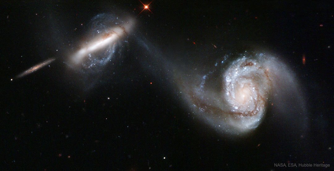 onlyastrophoto's tweet photo. Arp 87: Merging Galaxies from Hubble / Fusionando galaxias desde el Hubble vía @apod https://t.co/bS3KPOJPxk
Image Credit: NASA, ESA, Hubble Heritage Team (STScI, AURA) #astrophotography #astrofotografia #Galaxy #Galaxia #Galaxies #Galaxias #Hubble #HST #arp #APOD https://t.co/VcfvqKdH4Y