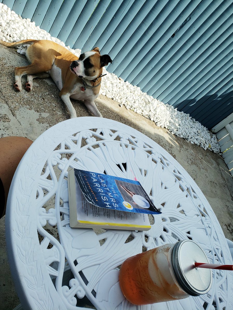 SheRev's tweet photo. Spending my day with my fur baby, a good book and a refreshing beverage.
#SundayMorning #sundayslow https://t.co/dQ9xVCk4wv