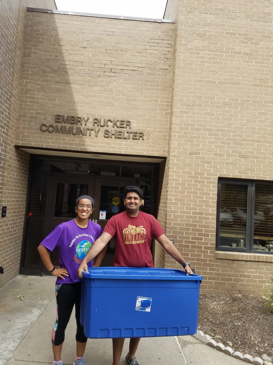 joinnest4's tweet photo. Practicing kindness gives you confidence and confidence create more kindness! Feeling thankful to drop off over 750 blessing bags to our friends who are homeless at shelters in Virginia. A little kindness goes a long way❤️ #GivingToThoseInNeed #BagsOfLove #PlannedActsOfKindness https://t.co/q5pjGQnV8n