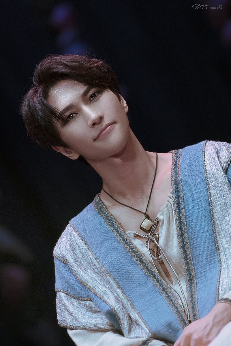 yeff_gallery's tweet photo. 20190806 뮤지컬 벤허 프레스콜
#박은태 벤허

으악 🤦‍♀️🤦‍♀️🤦‍♀️ https://t.co/GGDq37rypP