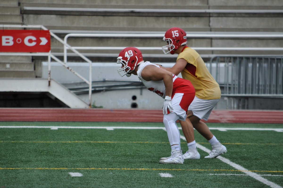 Aewstime's tweet photo. McGill Football Camp Day 1
@McGillAthletics #redmenfootball #FootRSEQ https://t.co/5u01jjfUvd