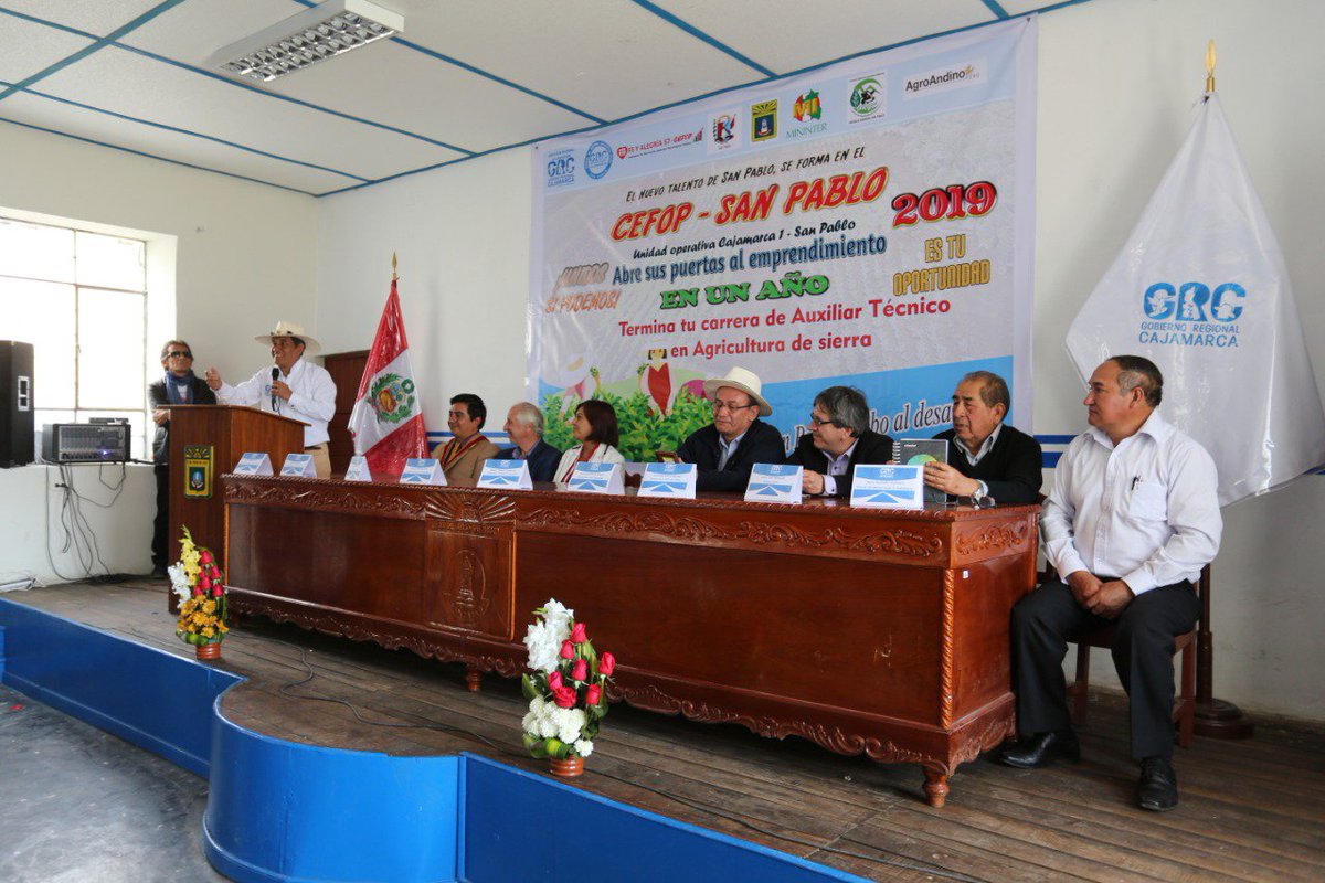 gob_reg's tweet photo. 🏣#CEFOP mejorará actividades productivas en San Pablo.
Gobernador @MesiasGuevara inauguró el nuevo Centro Experimental de Formación Profesional en esa provincia.
#Cajamarca #cajamarcaperu #Educación #PrimeroLaGente https://t.co/YEcHJWqvHq