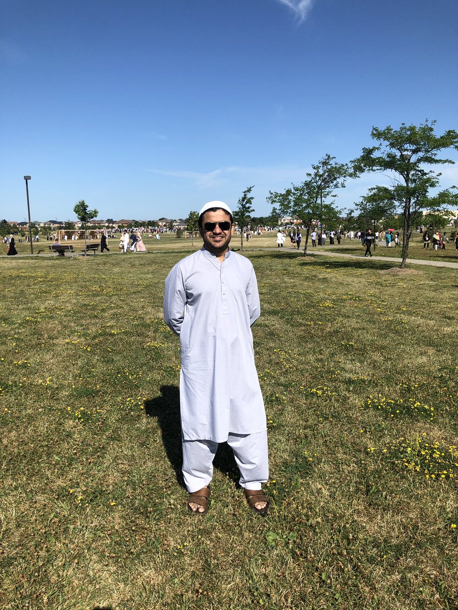 haseeb's tweet photo. The sacrifice on #EidAlAdha  is to show gratitude to the Almighty for His blessings &amp; a means to feed the less fortunate. I wish you all a Blessed Eid-ul Adha. Eid of the Sacrifice of Prophet Abraham pbuh. #EidMubarak https://t.co/FiWPDHr8Ph