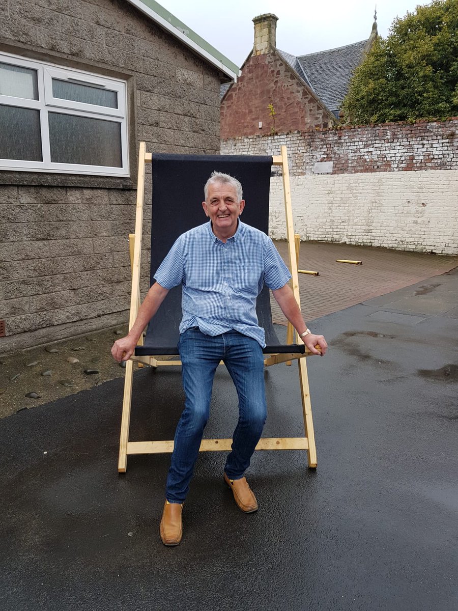girvanyouthtrst's tweet photo. We'd also like to thank @SWigtownshire for allowing us to borrow their deckchairs - it's very much appreciated! #MusicOnTheProm https://t.co/XqAxCsSUiY