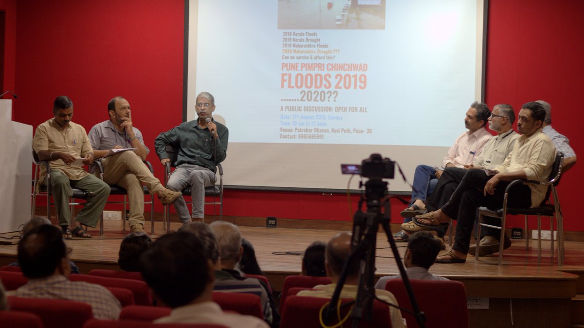 VSAorg's tweet photo. Declaration by people during Flood 2019 Public Meet on 11 Aug 2019 at Patrakar Bhavan, Pune:

1) Return back River land to River.
2) Remove all legal, illegal encroachments on River, Nullahs and Catchment of these rivers on war footing. 
Fb post: https://t.co/OxeJzGbY7m https://t.co/fSY7ayg5dq