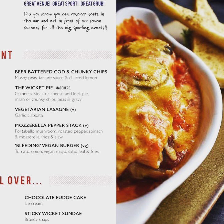 ruskinsthelens's tweet photo. United kick off at 4.30 &amp; we’re serving food until 6pm ⚽️ 🍽 https://t.co/xeJK3dAt1J