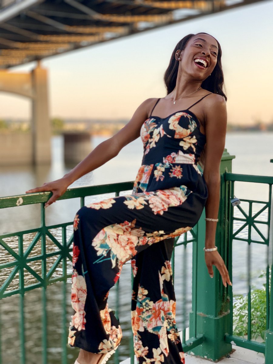 TRobertsTV's tweet photo. The River City Soul Fest was great. We loved Brian McKnight. #Brianized https://t.co/d2rJrNyIat