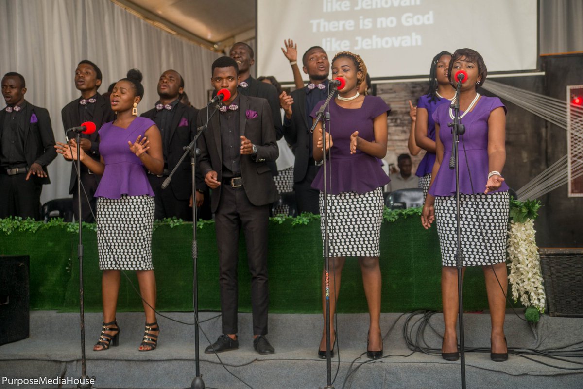 RFPMinistries's tweet photo. The worship team leading the congregation in praise and worship
#newandhigherlevels
#Blantyre service https://t.co/6n6AtRmGcA