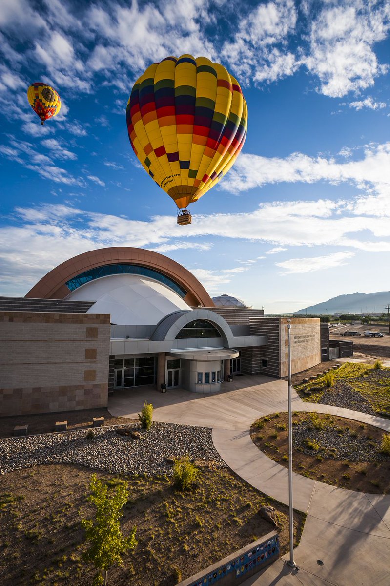 MeetABQ's tweet photo. Our very own Maureen is in Birmingham for #SYTA2019. Looking forward to sharing all that #Albuquerque has to offer! #MeetABQ 📷: https://t.co/gkhIcGOKVR https://t.co/p8MDvzixuK