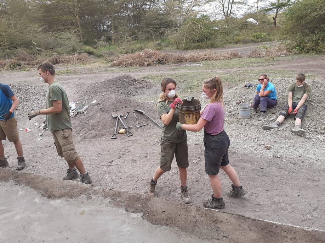 camptanzania's tweet photo. Good day on project work. Very thankful to the group hardwork. Weldone to #Teamembe #CampsEffect #DoSomethingAmazing @CampsInt https://t.co/KdGJcJnHGL