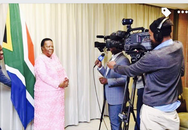 KhayaJames's tweet photo. Let us speak to Pretoria's top diplomat Dr Naledi Pandor. #ForeignReporting https://t.co/ouzzwEswYy