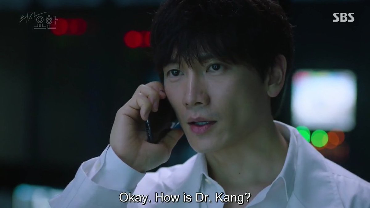 kdramapotato's tweet photo. HE WENT INSIDE THE CENTER WHEN HE KNOWS TOO WELL THAT IT WOULD BE DANGEROUS FOR HIM JUST SO HE CAN PERSONALLY CHECK IF SHE'S OKAY!!!!! i'm not crying, doctor cha yo han, everyone!! 😭

#DoctorJohn #LeeSeYoung #JiSung https://t.co/zbrc1rDixs